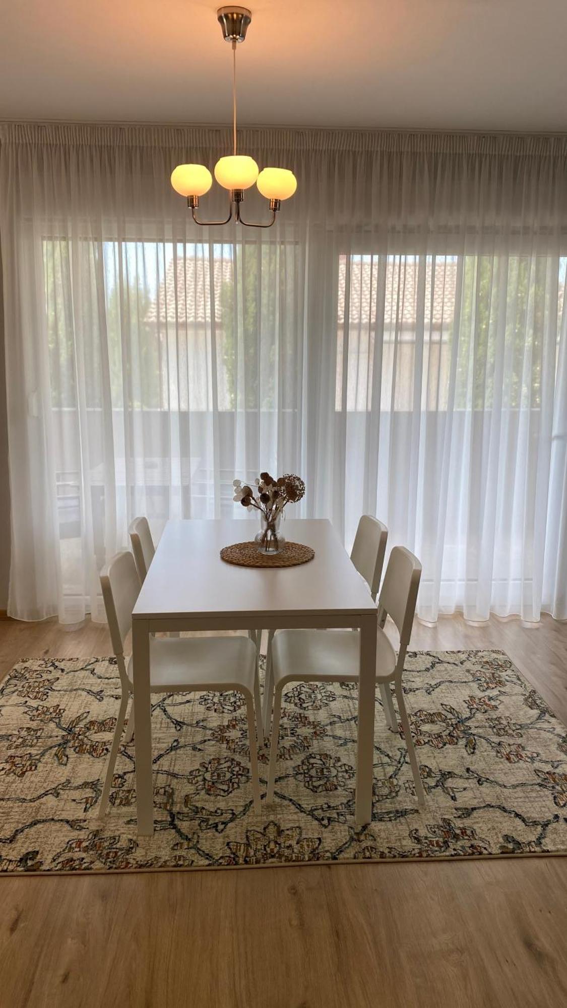 M Plus Residence Pinezići Eksteriør bilde