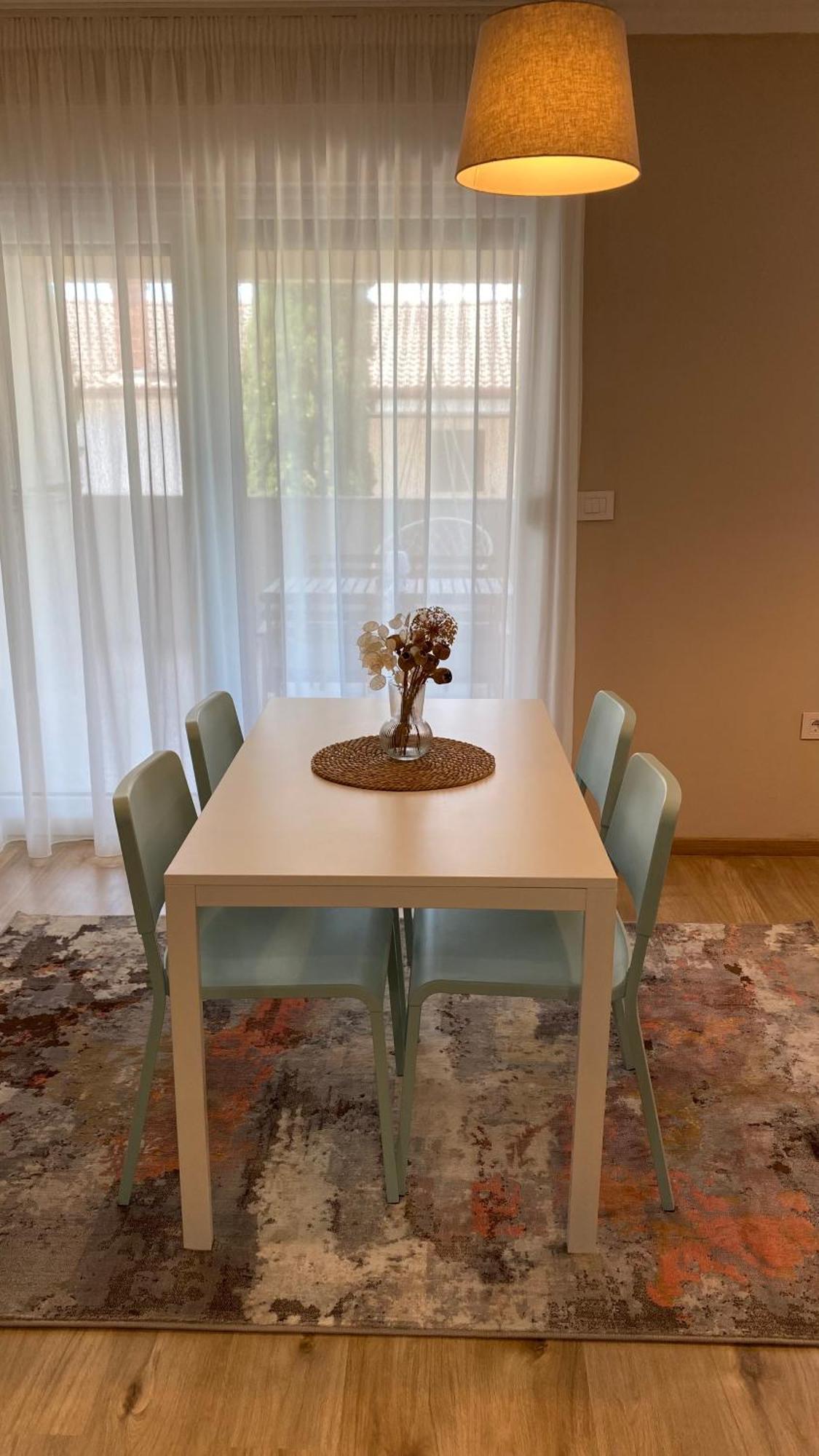 M Plus Residence Pinezići Eksteriør bilde